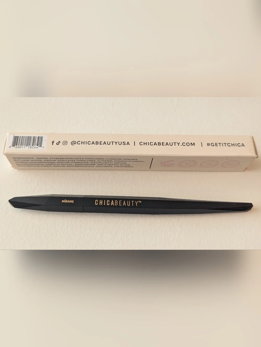 NIB ChicaBeauty Mirame Black Matte Liquid Eyeliner